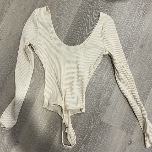 Wilfred Bodysuit - Picture 2 of 3